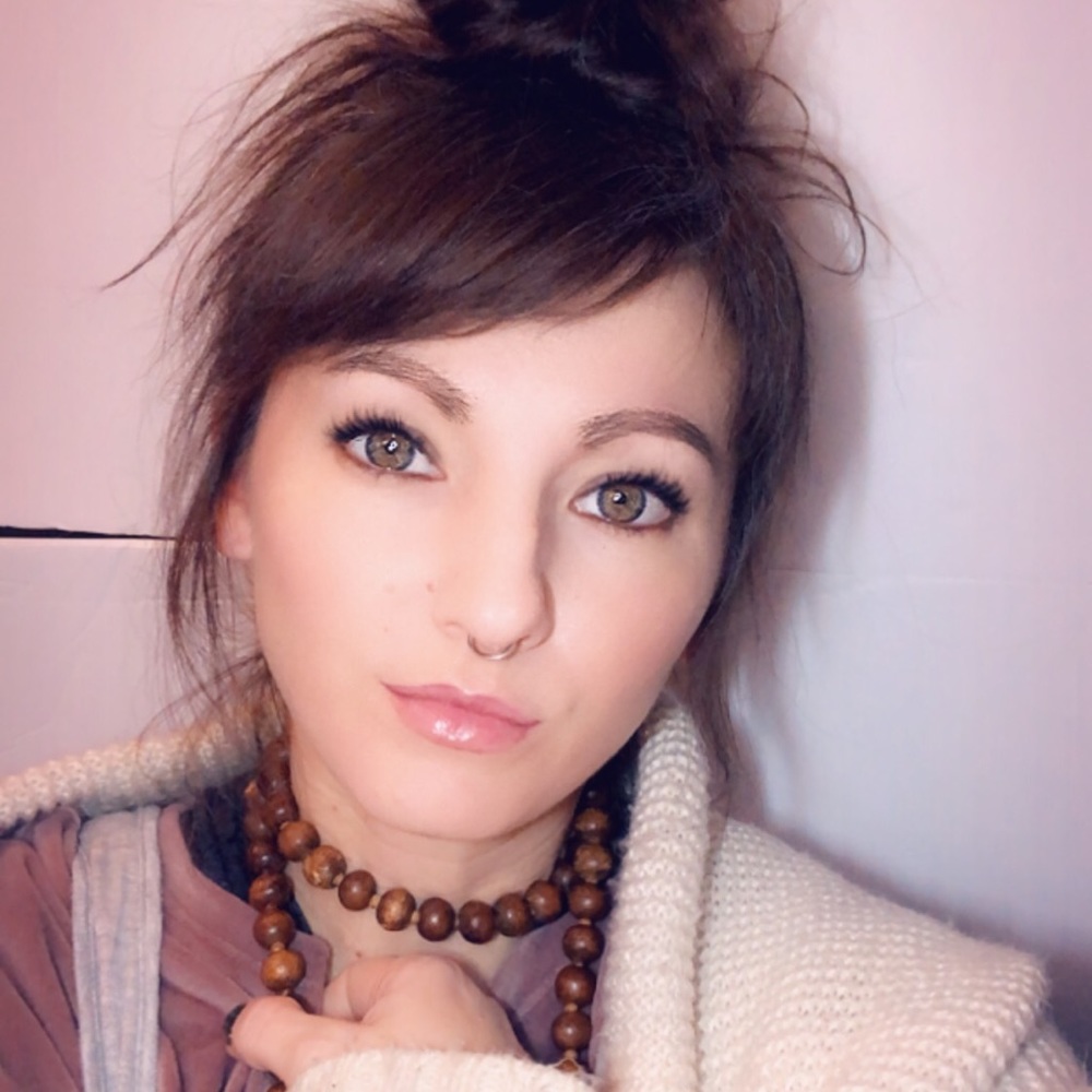 Hi! I’m Sarah, not Sara. The “h” is important 🐞